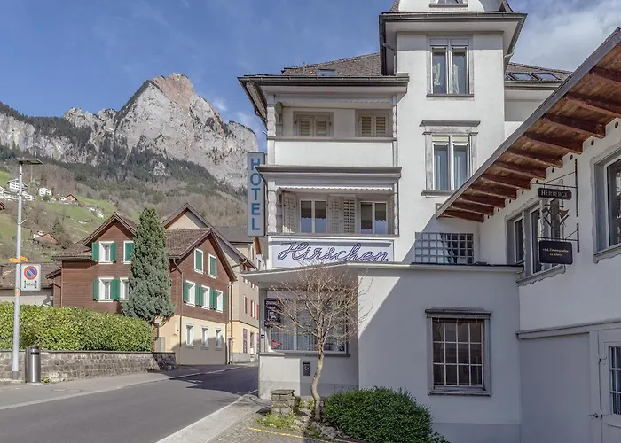 Hirschen Backpacker-Hotel & Pub