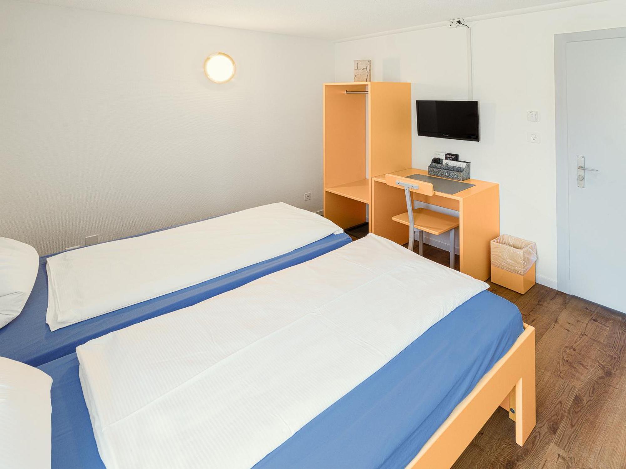छात्रावास Hirschen Backpacker-Hotel & Pub Schwyz